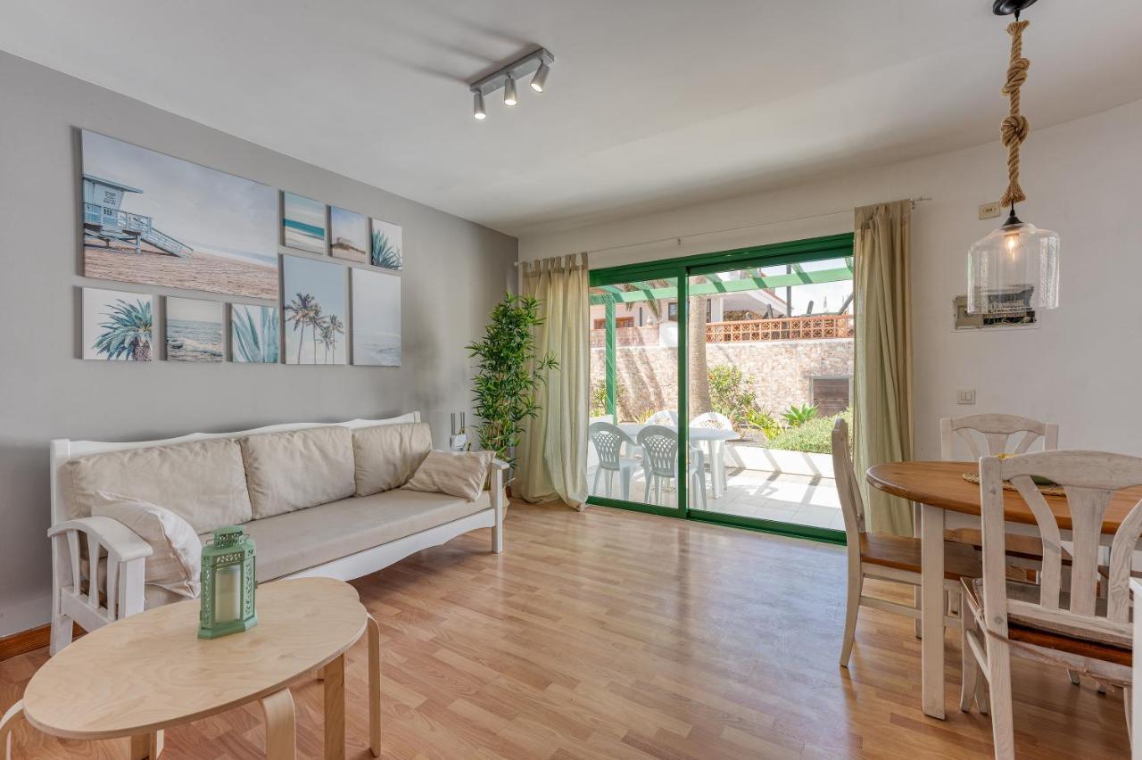 Homeforguest Apartment With Pool And Terrace 1 Min From The Beach คอร์ราเลโฮ ภายนอก รูปภาพ